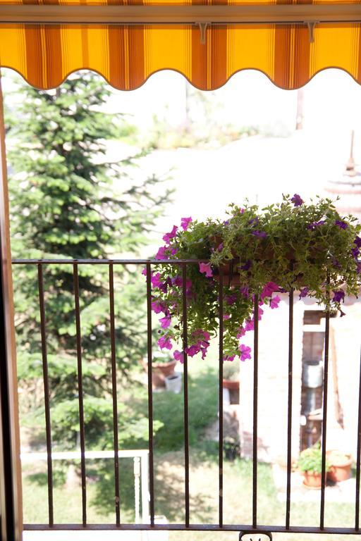 B&B Il Giarolo Cameriano Bagian luar foto